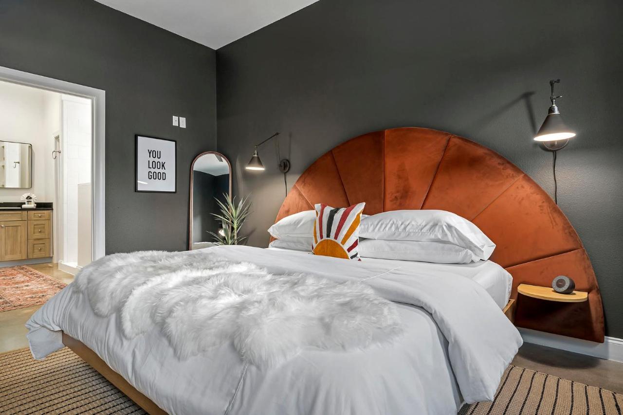 Container Haus Pet Friendly With Cowboy Pool Villa Fredericksburg Exterior photo